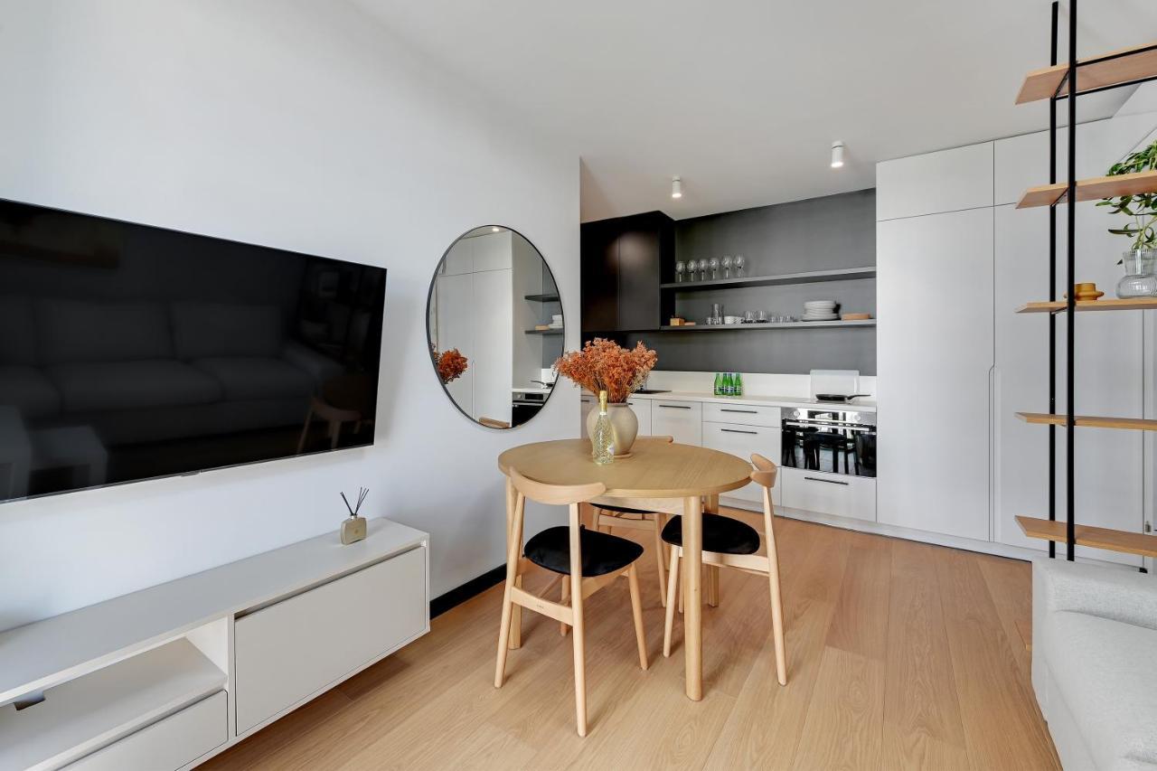 Luxury Aura 40 - 2 By Grand Apartments グダニスク エクステリア 写真